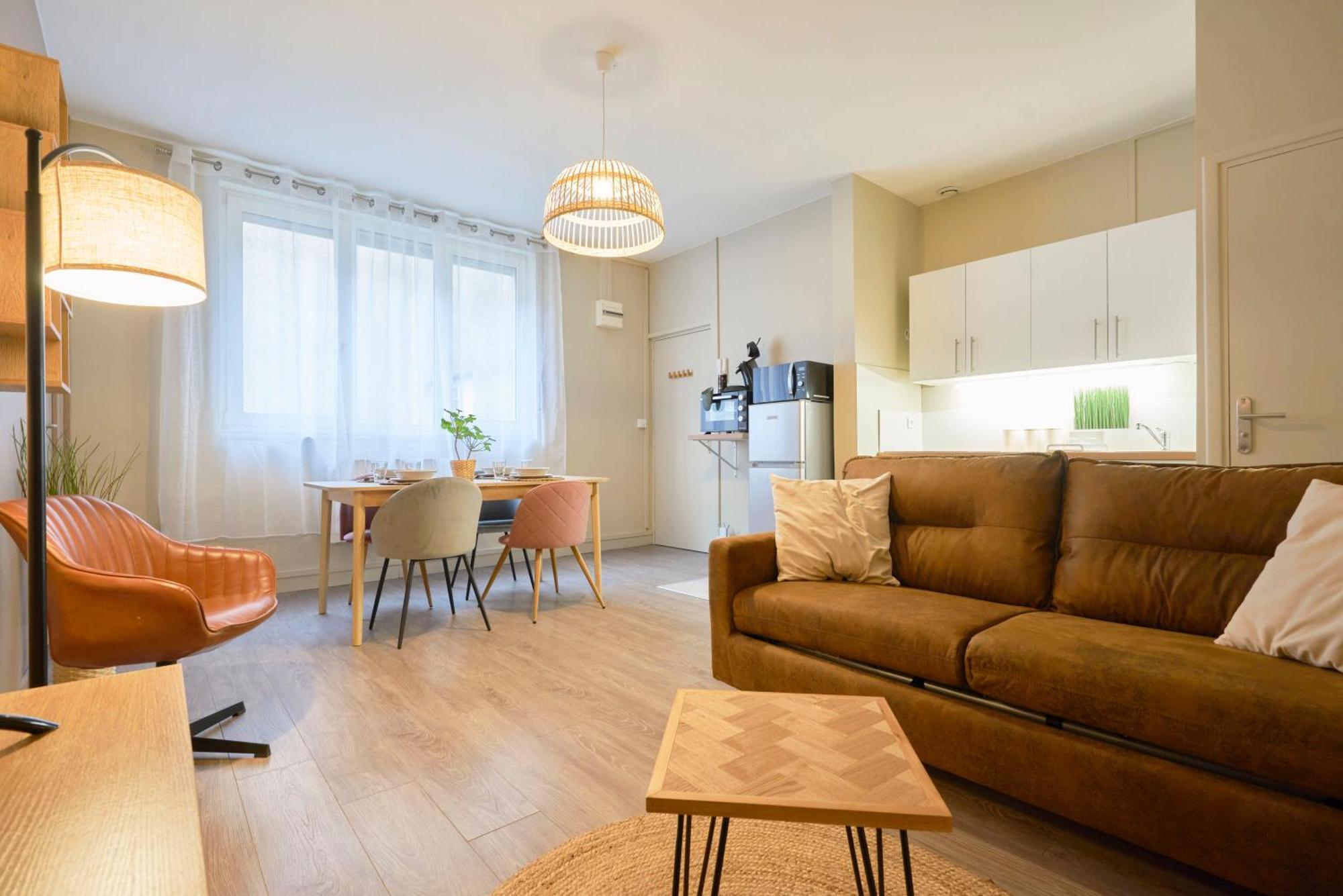 Апартаменты Locationstourcoing - Le 100 Экстерьер фото