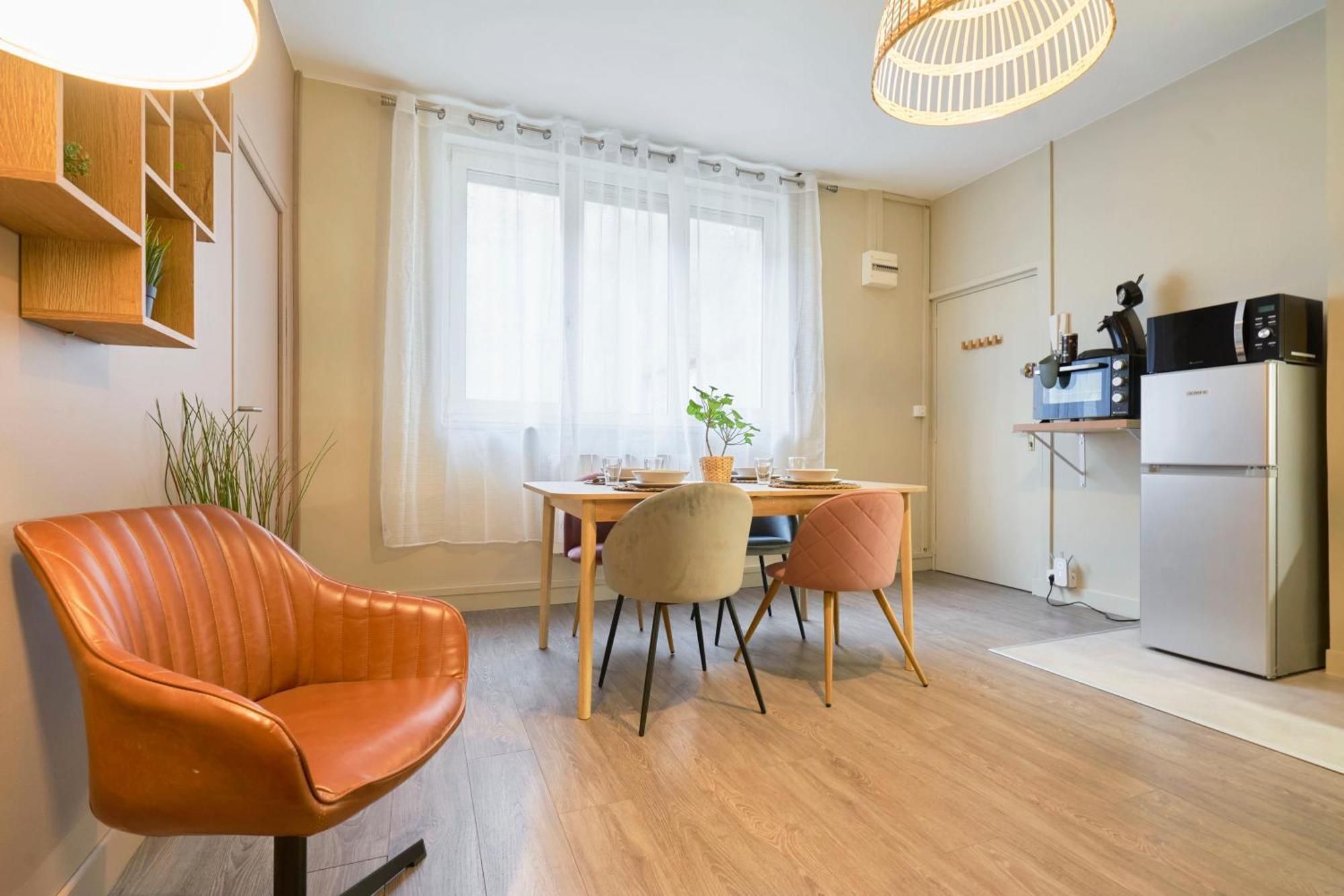Апартаменты Locationstourcoing - Le 100 Экстерьер фото