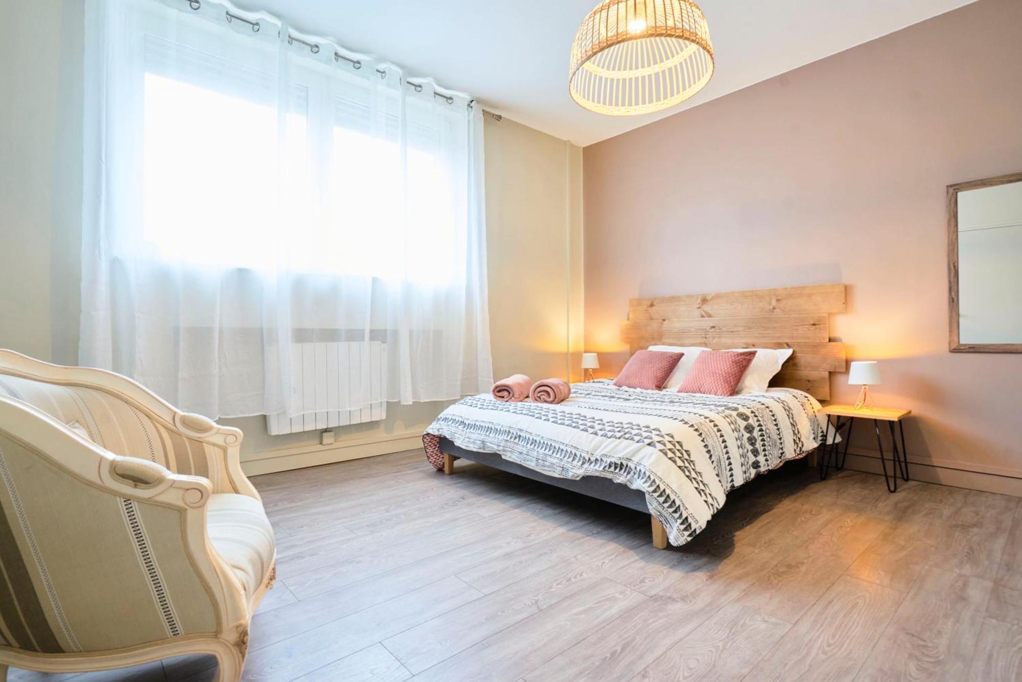 Апартаменты Locationstourcoing - Le 100 Экстерьер фото