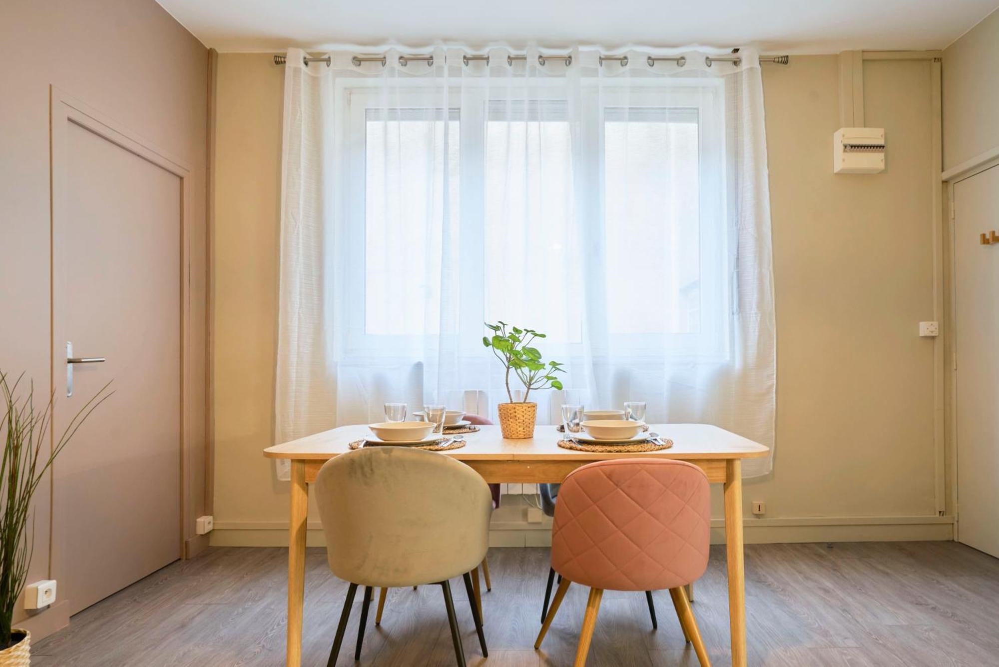 Апартаменты Locationstourcoing - Le 100 Экстерьер фото